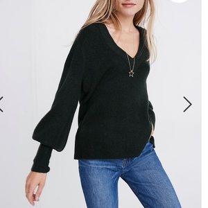Madewell Dashwood V-Neck Sweater in Coziest Yarn